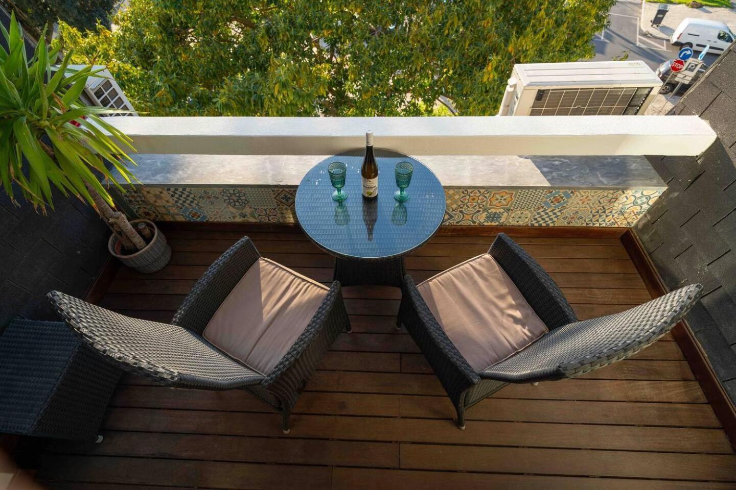Sea View W Balcony 2 Mins Walk To Beach & Casino Estoril Eksteriør billede